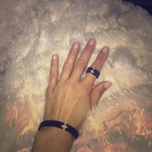 Bracelet & matching ring 18k gold & diamond